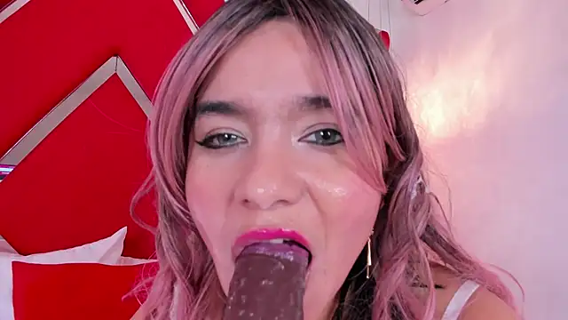 SusanCouper online show from March 7, 1:31 am