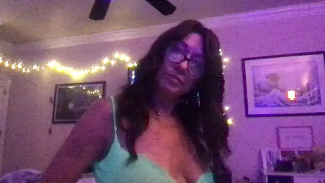 karrmmaa online show from January 8, 2:03 am