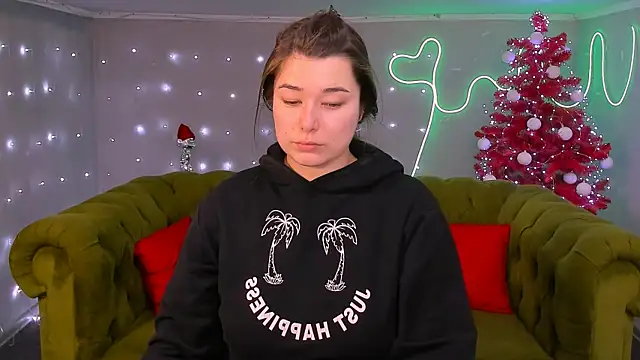  Sun Shy  online show from December 29, 9:17 am