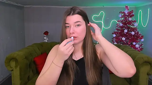  Sun Shy  online show from December 29, 12:23 pm