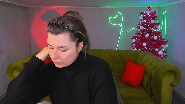  Sun Shy  online show from January 24, 9:06 am