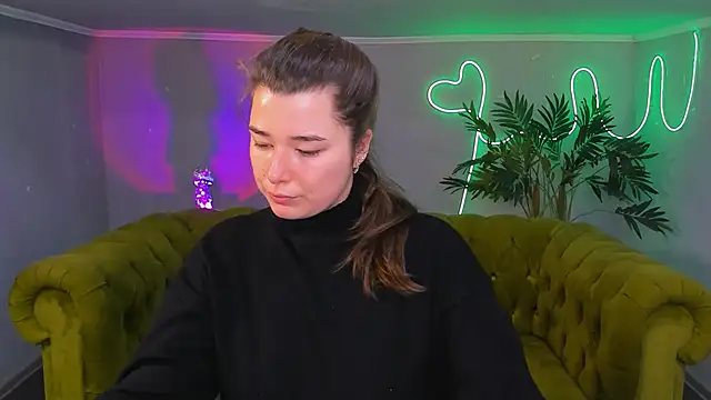  Sun Shy  online show from January 30, 9:04 am