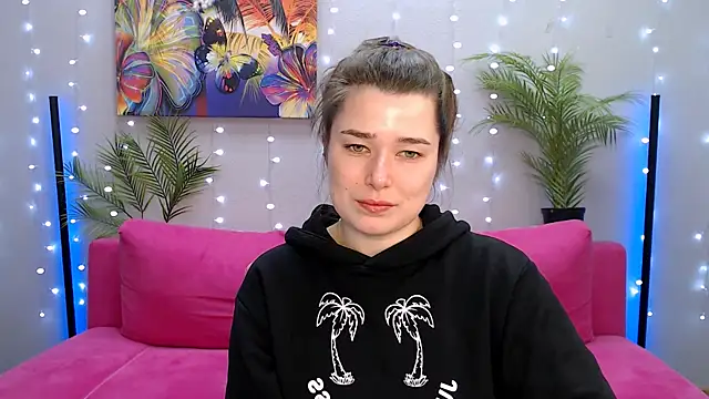  Sun Shy  online show from February 6, 1:10 pm