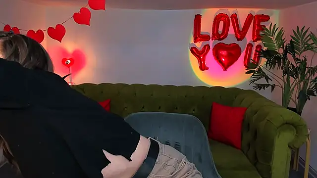  Sun Shy  online show from March 7, 9:07 am