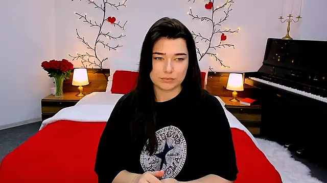  Sun Shy  online show from October 9, 9:18 am