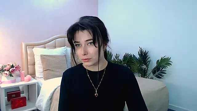  Sun Shy  online show from November 28, 8:11 pm