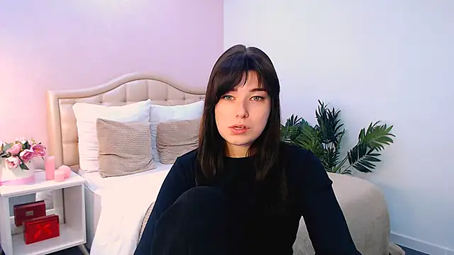  Sun Shy  online show from November 30, 9:24 am