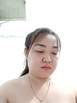 VyOanh2K online show from February 17, 5:32 pm