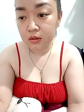 VyOanh2K online show from February 25, 4:31 pm