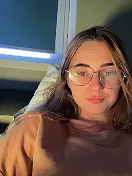 GraceTorrez online show from December 28, 12:35 pm