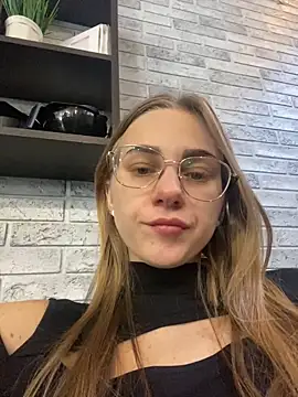 GraceTorrez online show from December 29, 12:12 pm