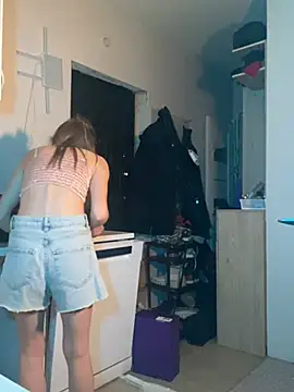 GraceTorrez online show from February 17, 1:53 pm