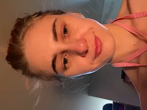 GraceTorrez online show from February 26, 11:09 am