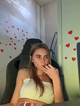 GraceTorrez online show from March 6, 10:52 am