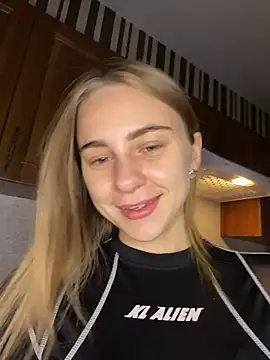 GraceTorrez online show from October 16, 2:51 pm