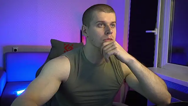 Bruno Banani online show from September 18, 5:26 pm