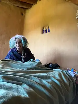 sammoura01 online show from January 13, 6:05 pm