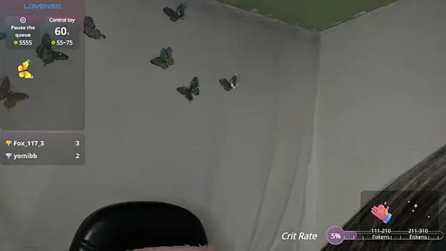 milysauria1 online show from February 26, 12:14 pm