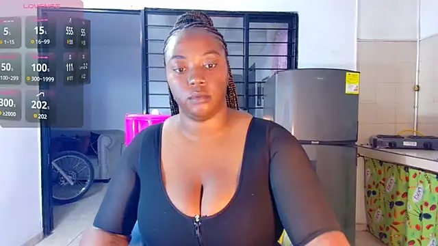 CiaraEbony online show from March 4, 3:33 am