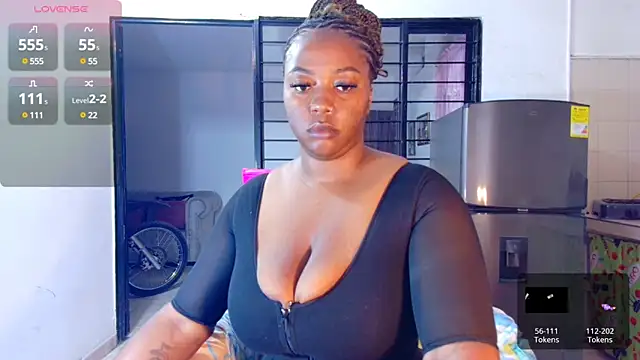 CiaraEbony online show from March 7, 8:45 am