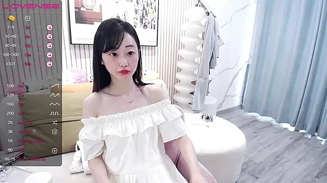 Snapshot of Destin_ chatting on October 7, 3:58 am Destin online show from October 7, 3:58 am