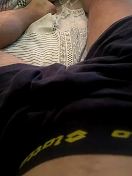 tubfunaske online show from October 6, 7:33 pm