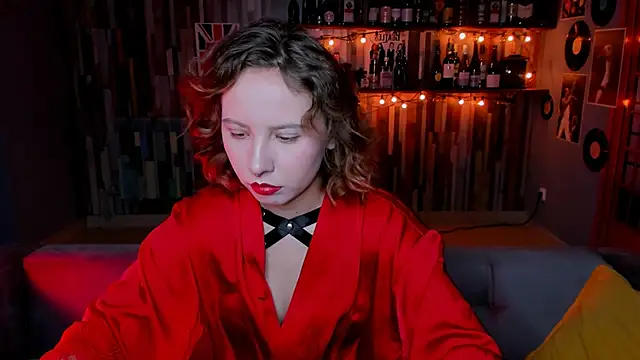 Snapshot of JasmineMilko chatting on November 26, 5:08 am JasmineMilko online show from November 26, 5:08 am