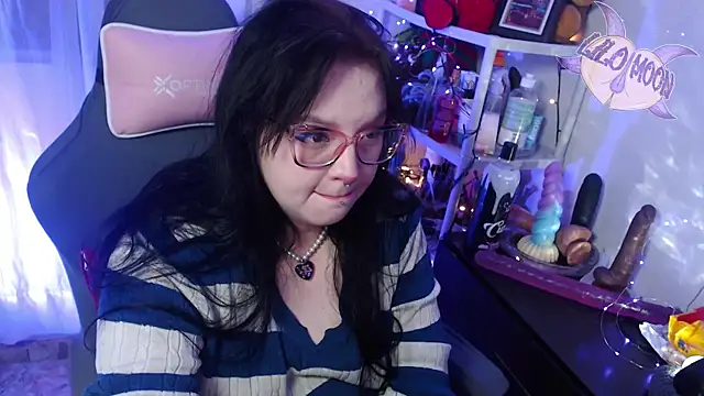 LiloMoon69 online show from February 6, 3:48 am