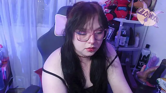 LiloMoon69 online show from March 14, 4:10 am