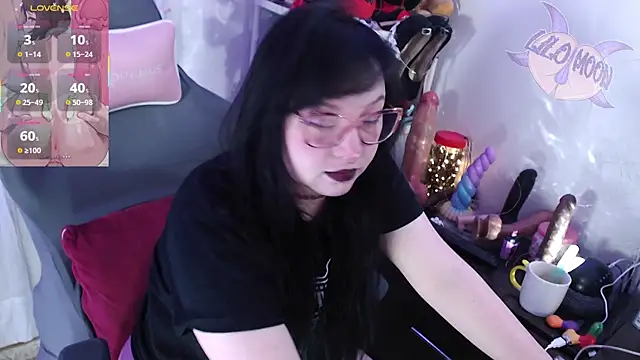 LiloMoon69 online show from September 18, 1:24 pm