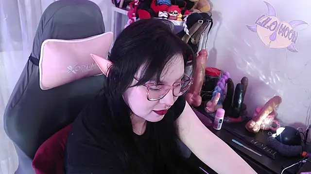 LiloMoon69 online show from September 30, 1:16 pm