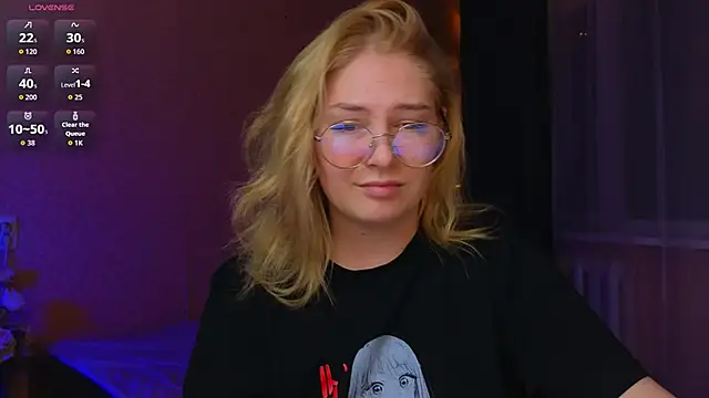 Snapshot of Catherine_River chatting on October 1, 10:49 pm Catherine River online show from October 1, 10:49 pm