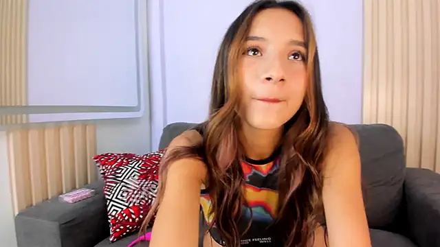 NicoleHaley online show from March 6, 8:59 pm