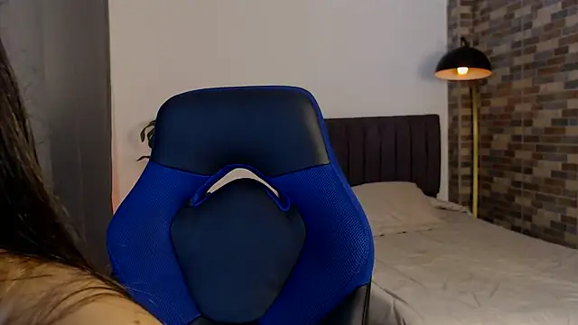 NicoleHaley online show from October 24, 7:16 am