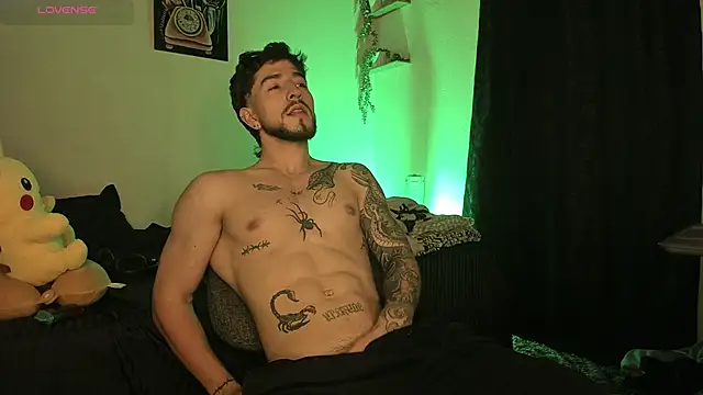 Valentino Xander online show from March 22, 5:49 am