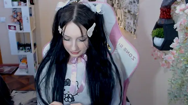 hikmurr online show from December 12, 6:42 pm