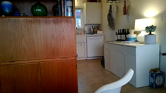 costanza7070 online show from February 22, 1:33 am