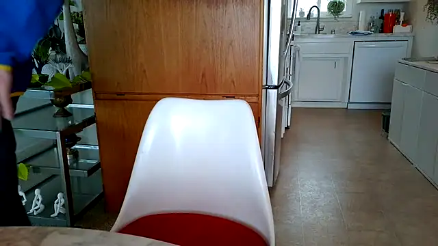 costanza7070 online show from March 14, 11:32 pm