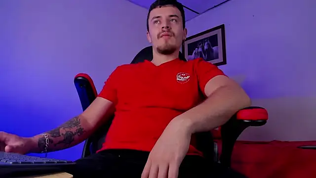 Snapshot of james_connor2 chatting on January 23, 6:56 pm james connor2 online show from January 23, 6:56 pm