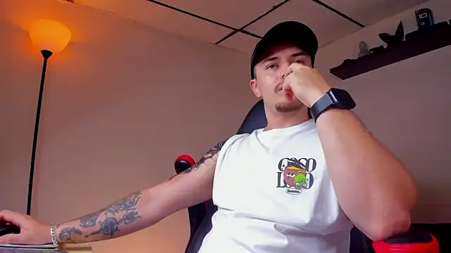 Snapshot of james_connor2 chatting on September 10, 6:52 pm james connor2 online show from September 10, 6:52 pm