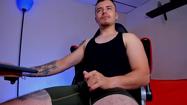 Snapshot of james_connor2 chatting on September 25, 5:16 pm james connor2 online show from September 25, 5:16 pm