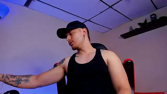 Snapshot of james_connor2 chatting on September 28, 2:44 pm james connor2 online show from September 28, 2:44 pm