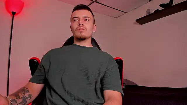 Snapshot of james_connor2 chatting on October 30, 7:36 pm james connor2 online show from October 30, 7:36 pm