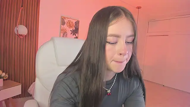 Snapshot of TiffanyWright chatting on September 12, 1:22 pm TiffanyWright online show from September 12, 1:22 pm