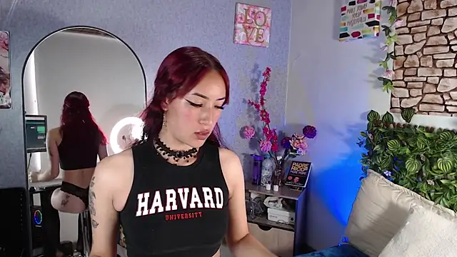 Cassie fletcher  online show from December 19, 6:45 pm