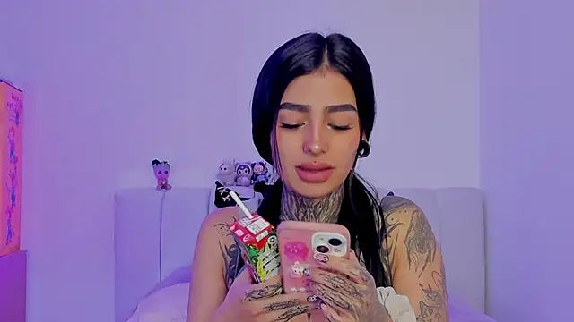 shadowcatt  online show from October 22, 7:13 pm