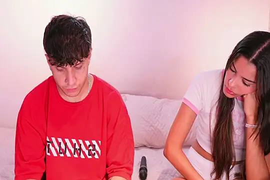 Nicky and Blake online show from February 14, 9:10 pm