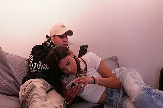 Nicky and Blake online show from March 3, 12:15 am