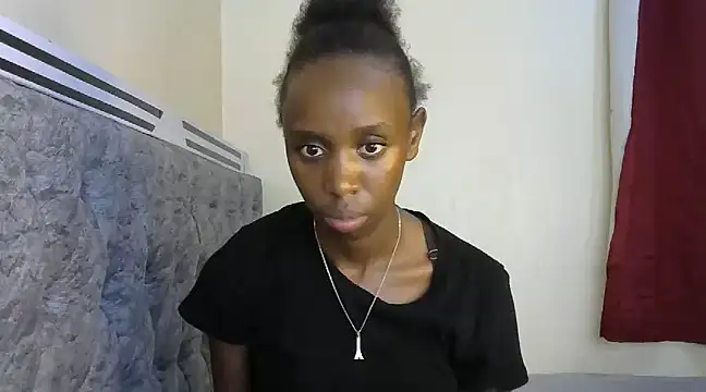 Snapshot of Little_miss_charming chatting on January 30, 5:39 pm Little miss charming online show from January 30, 5:39 pm