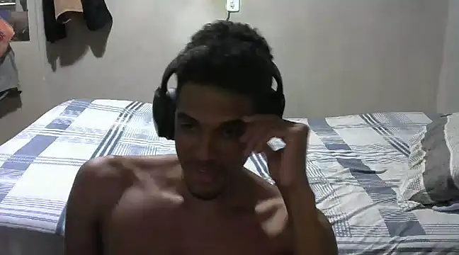 Snapshot of RenziTatte chatting on March 4, 3:00 am RenziTatte online show from March 4, 3:00 am